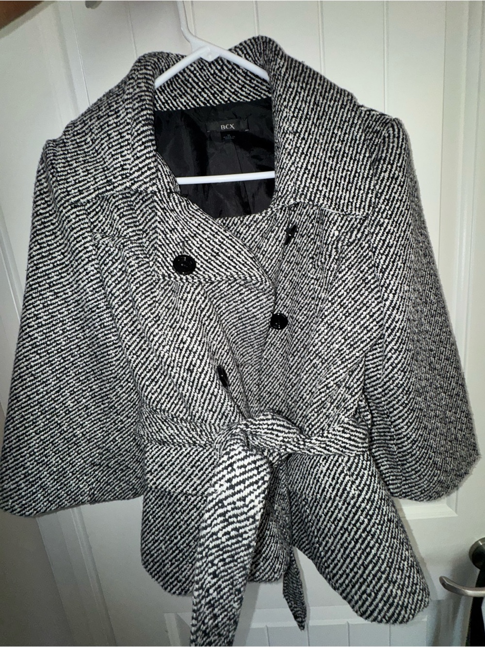 BCX Black and White Herringbone Tie-Waist Blazer Jacket